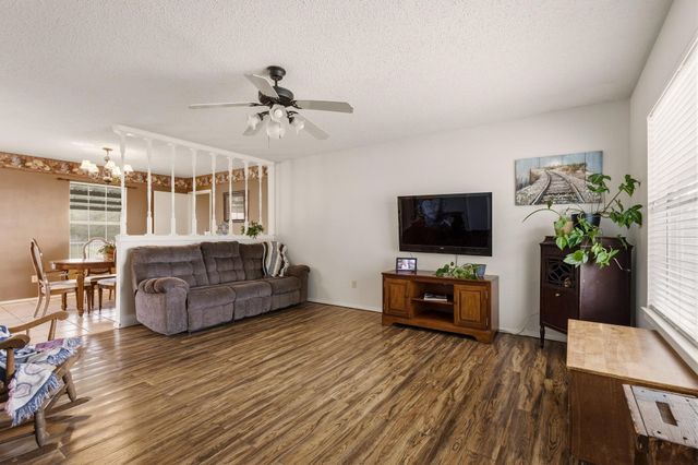 472 Milton Minter Road, Deport, TX 75435