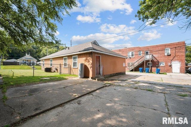 3721 5TH Avenue, Moline, IL 61265