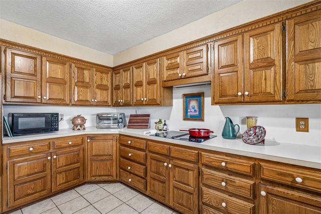 2320 SW 125th Street, Oklahoma City, OK 73170