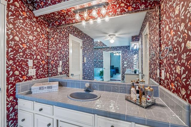 2320 SW 125th Street, Oklahoma City, OK 73170