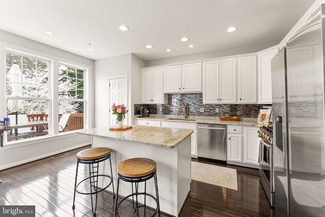 18168 MILL HOUSE SQ, Leesburg, VA 20176