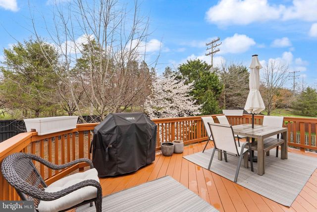 18168 MILL HOUSE SQ, Leesburg, VA 20176