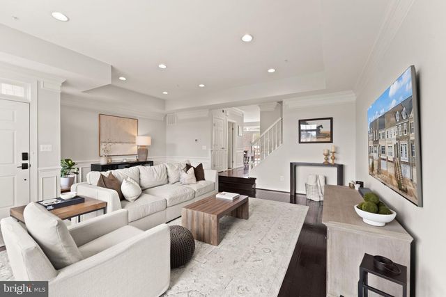 18168 MILL HOUSE SQ, Leesburg, VA 20176