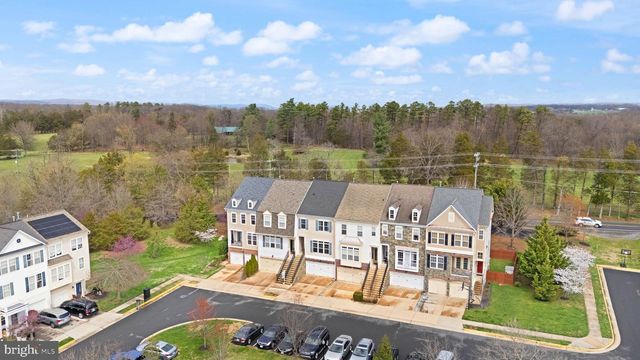 18168 MILL HOUSE SQ, Leesburg, VA 20176