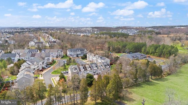 18168 MILL HOUSE SQ, Leesburg, VA 20176