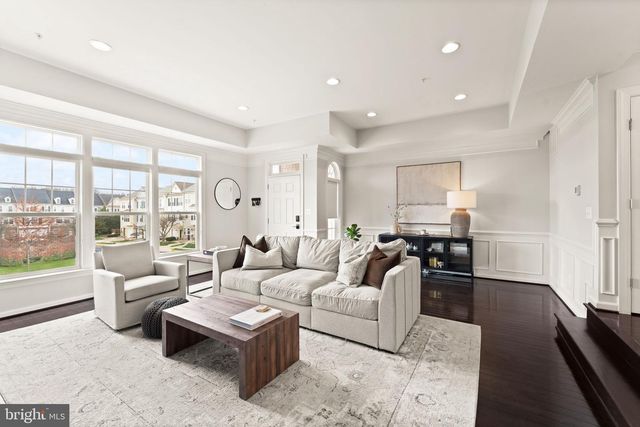 18168 MILL HOUSE SQ, Leesburg, VA 20176