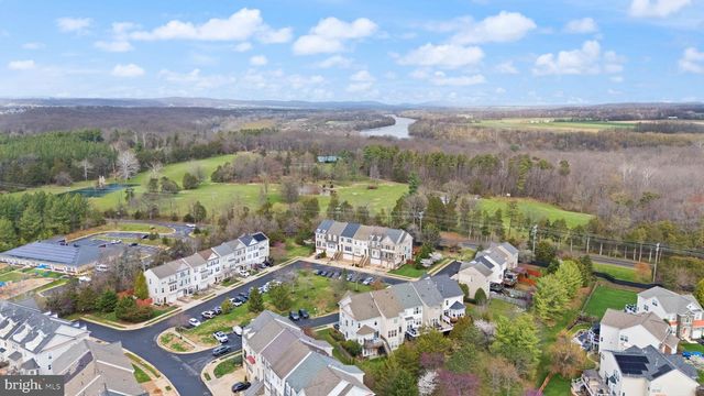 18168 MILL HOUSE SQ, Leesburg, VA 20176