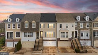 18168 MILL HOUSE SQ, Leesburg, VA 20176