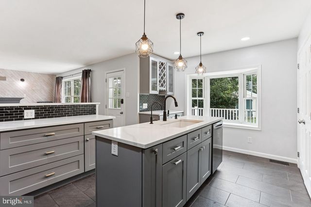 21 JASON DR, Oxford, PA 19363