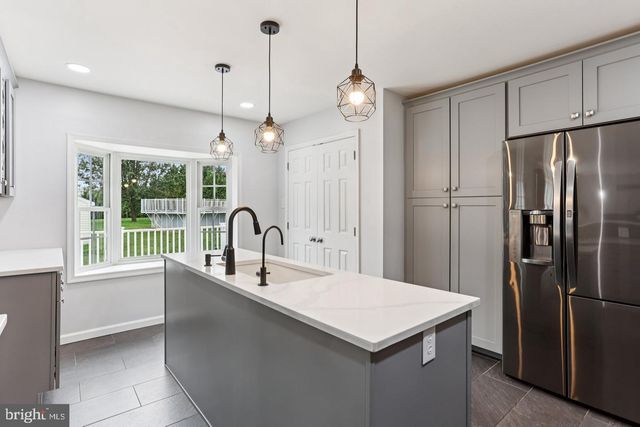 21 JASON DR, Oxford, PA 19363