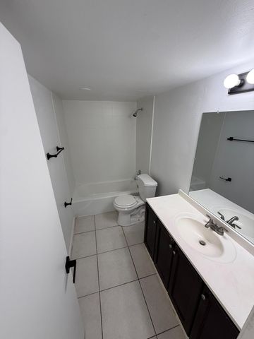 1500 N Congress Avenue A1, West Palm Beach, FL 33401