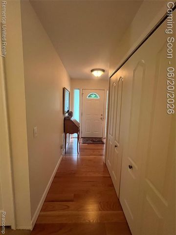 2223 Strader Drive, West Bloomfield, MI 48324