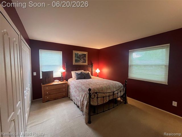 2223 Strader Drive, West Bloomfield, MI 48324
