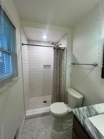 2223 Strader Drive, West Bloomfield, MI 48324