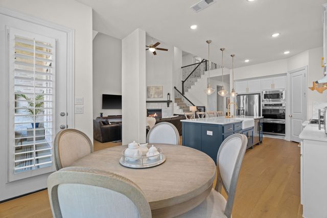 1217 Armadillo Trail, Lantana, TX 76226