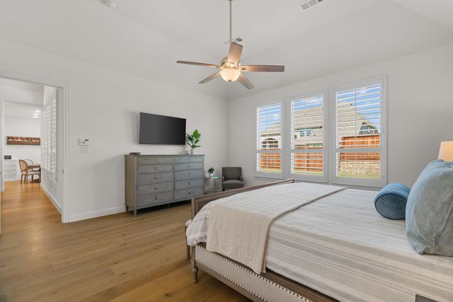 1217 Armadillo Trail, Lantana, TX 76226