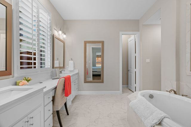 1217 Armadillo Trail, Lantana, TX 76226