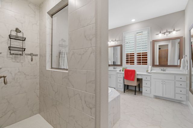 1217 Armadillo Trail, Lantana, TX 76226