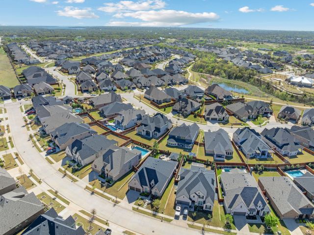 1217 Armadillo Trail, Lantana, TX 76226