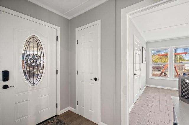 35 Presidio RD, Wimberley, TX 78676