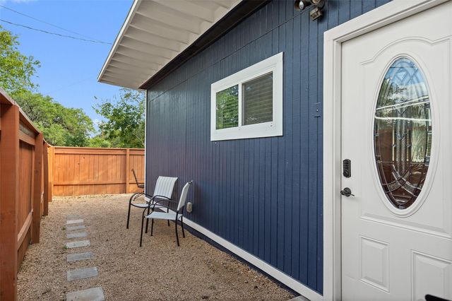 35 Presidio RD, Wimberley, TX 78676