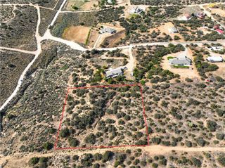 11235 Meadowlark Avenue, Hesperia, CA 92344