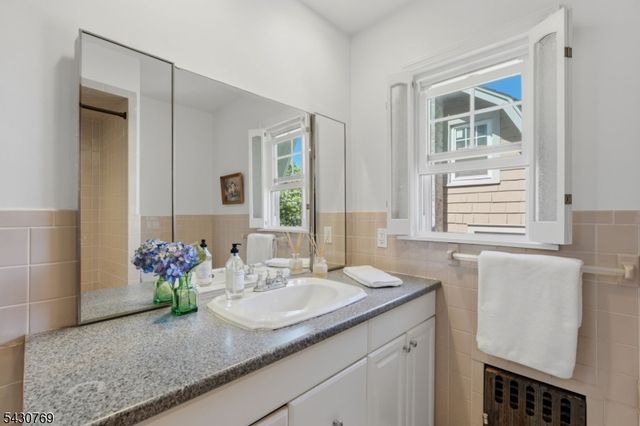 121 Kenneth Ter, South Orange Village Twp., NJ 07079