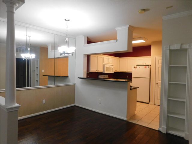 1330 Old Spanish Trail 2205, Houston, TX 77054