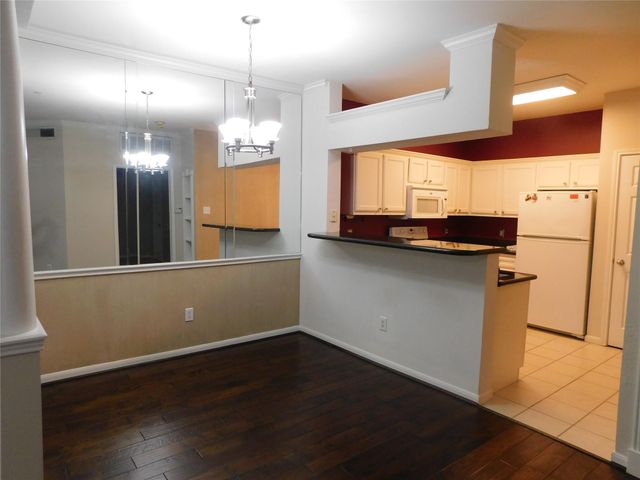 1330 Old Spanish Trail 2205, Houston, TX 77054