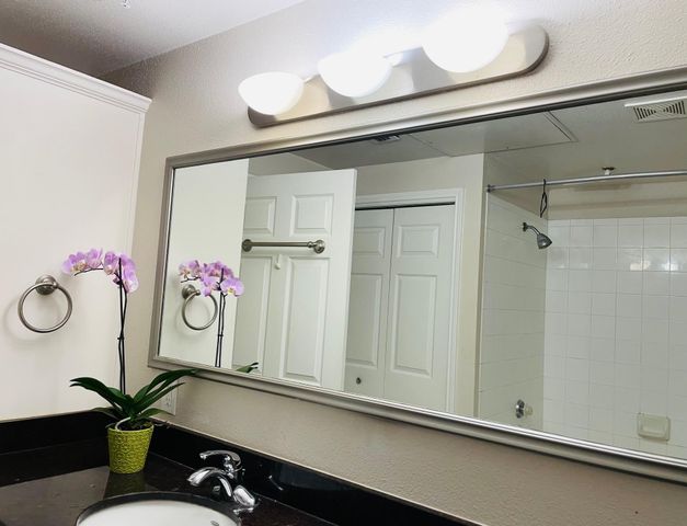 1330 Old Spanish Trail 2205, Houston, TX 77054