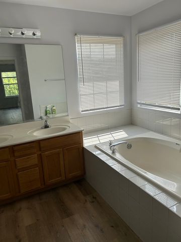 161 GREGORY M SEARS Drive, Gilberts, IL 60136