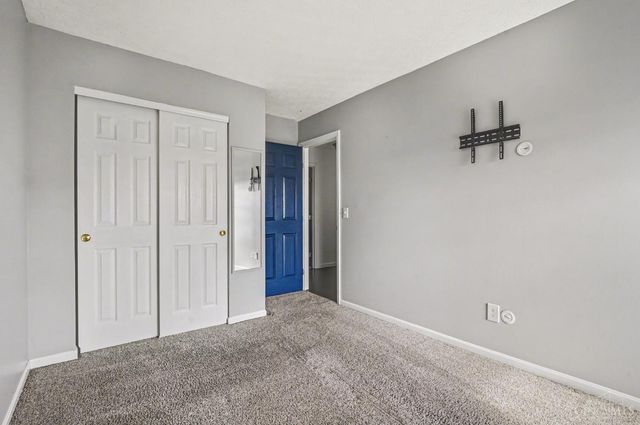 8 Robin Way, Pierce Twp, OH 45102