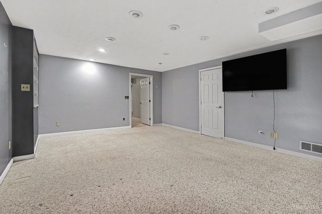 8 Robin Way, Pierce Twp, OH 45102