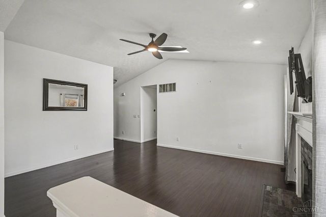 8 Robin Way, Pierce Twp, OH 45102