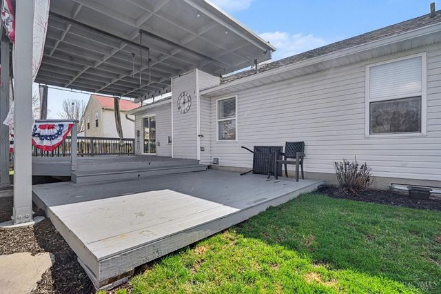 8 Robin Way, Pierce Twp, OH 45102