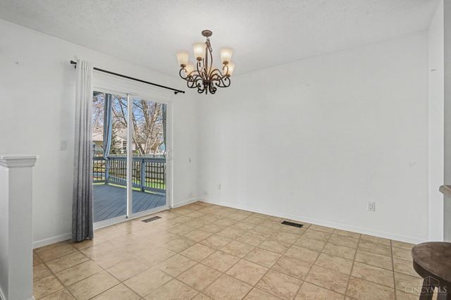 8 Robin Way, Pierce Twp, OH 45102