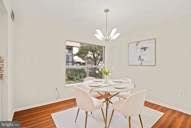 7712 HANOVER PKWY #104, Greenbelt, MD 20770