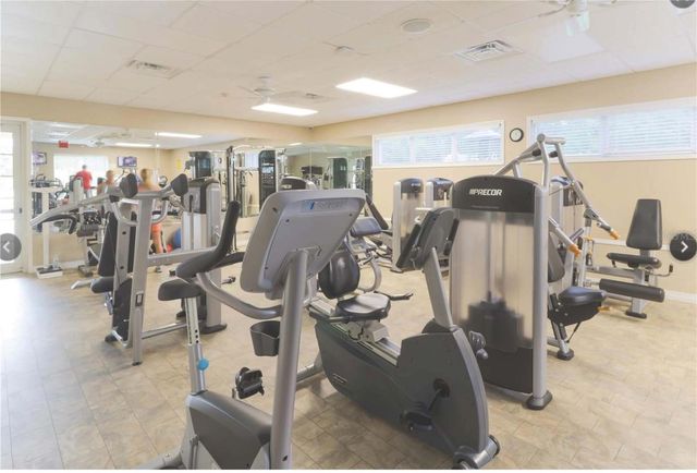 7321 SKYBIRD ROAD 397, Bradenton, FL 34209