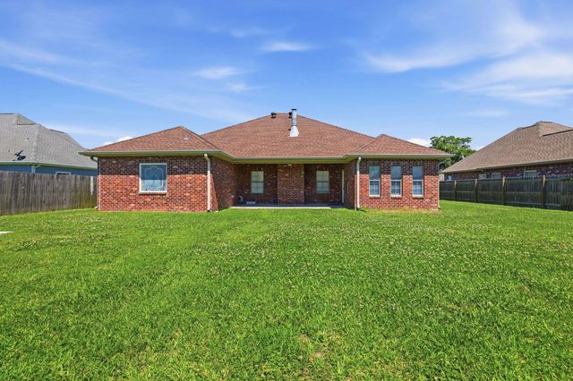 504 Sugar Plum Street, Houma, LA 70364