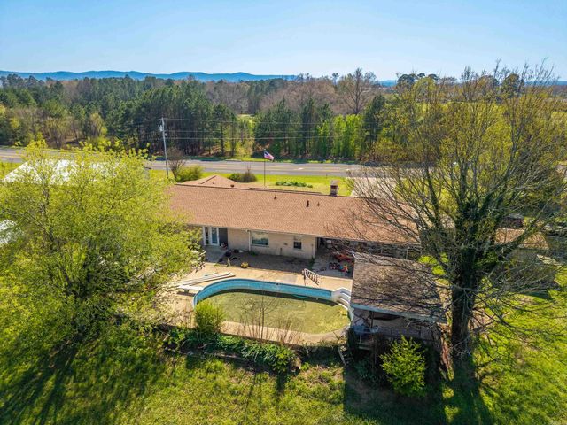 3478 Airport Road, Pearcy, AR 71964