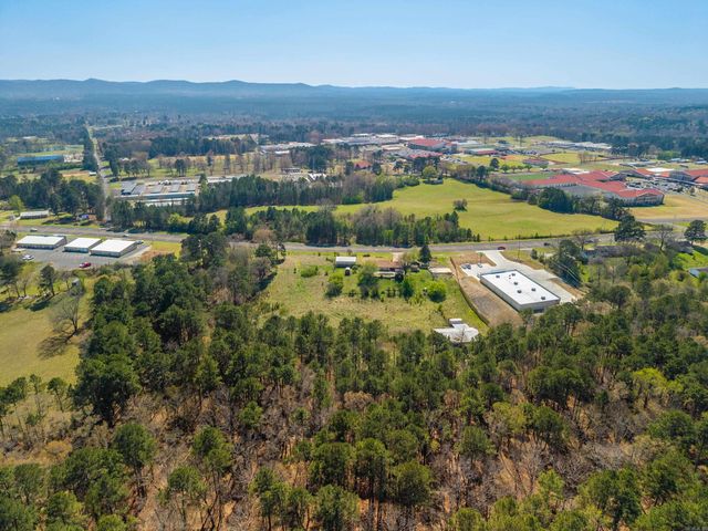 3478 Airport Road, Pearcy, AR 71964