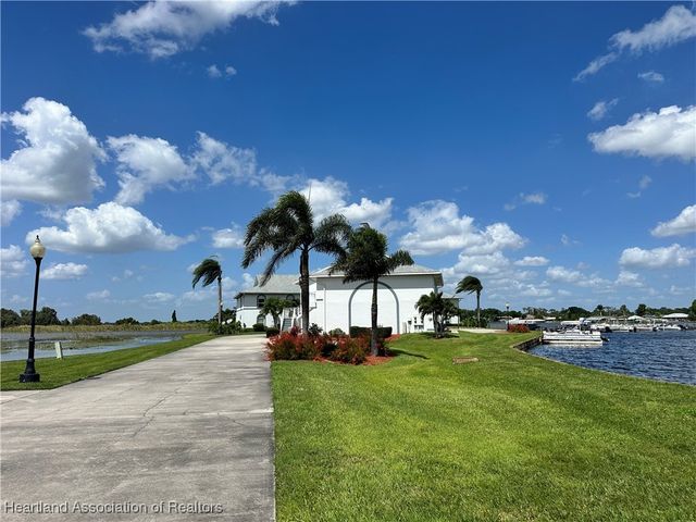 602 Chelsee Way, Lake Placid, FL 33852