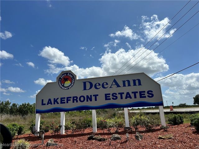 602 Chelsee Way, Lake Placid, FL 33852