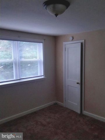 6667 CHURCH LN, Upper Darby, PA 19082