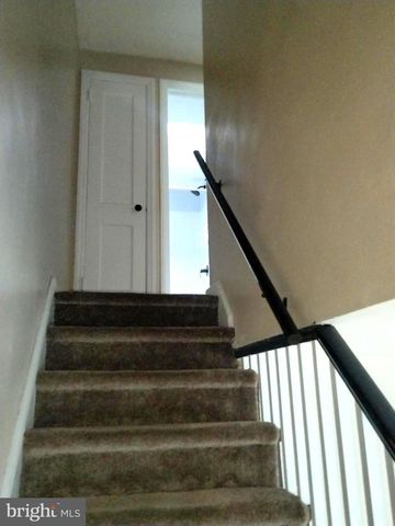 6667 CHURCH LN, Upper Darby, PA 19082