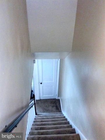 6667 CHURCH LN, Upper Darby, PA 19082