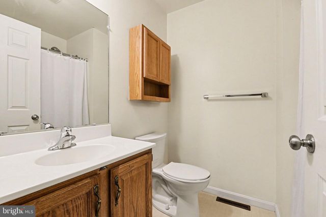 652 PARK RIDGE DR, Mechanicsburg, PA 17055