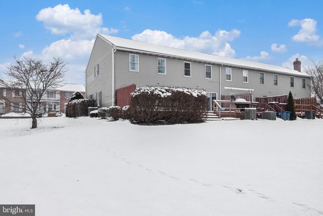 652 PARK RIDGE DR, Mechanicsburg, PA 17055