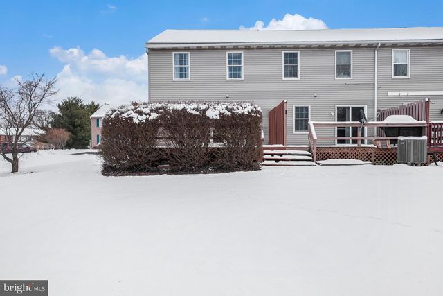 652 PARK RIDGE DR, Mechanicsburg, PA 17055