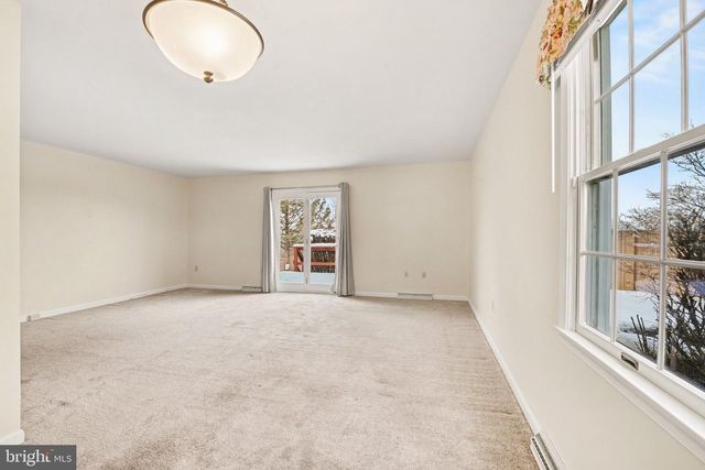 652 PARK RIDGE DR, Mechanicsburg, PA 17055